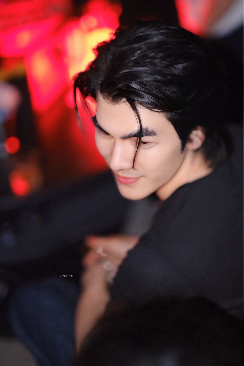 mbebeconcon's tweet image. ลุคเบอร์ 0 ที่มาเก๊า ไม่ได้ออกงานแต่หล่อสาด หล่อที่สุดในร้าน