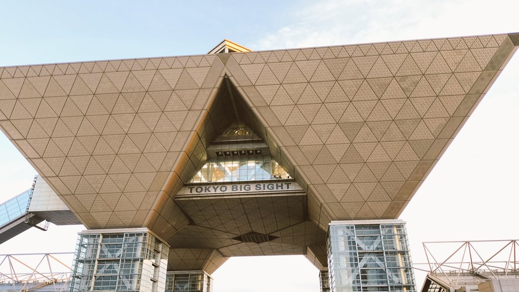 colis_'s tweet image. コミケに参加された方お疲れさまでした！またサークルまで足を運んでくれた方ありがとうございました🙇‍♂️✨✨