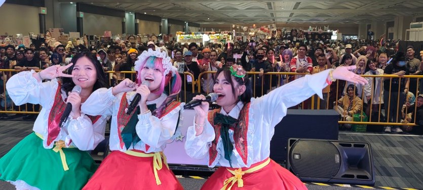Cosplay Mania tweet media