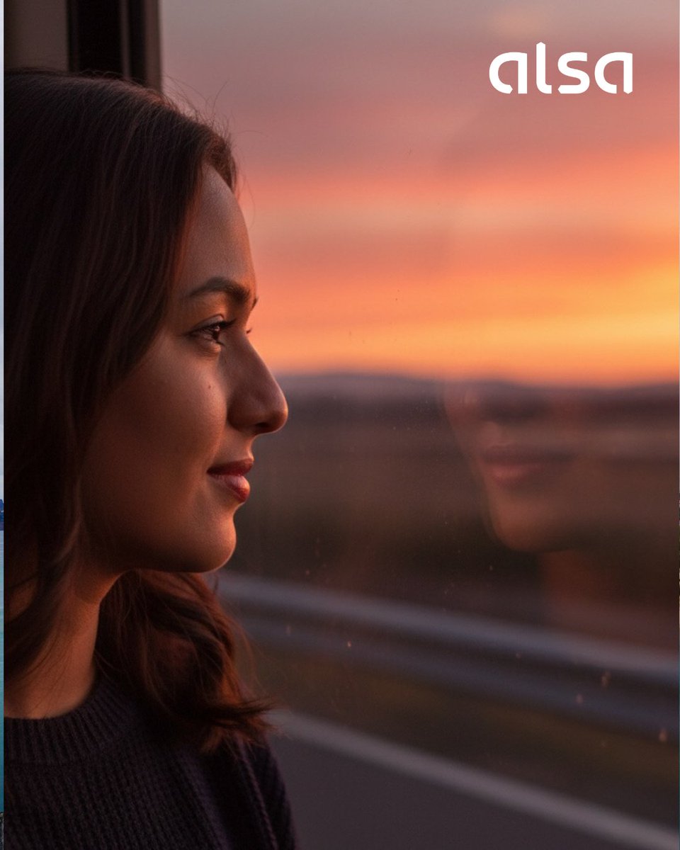 💫 E ti, que lle pides ao 2026?

🚍 Nós, o mesmo que o ano pasado: que ti nos vexas como a opción sostible, cómoda e accesible e escollas viaxar con nós. #propósitos2026

Foto editada coa axuda da IA.