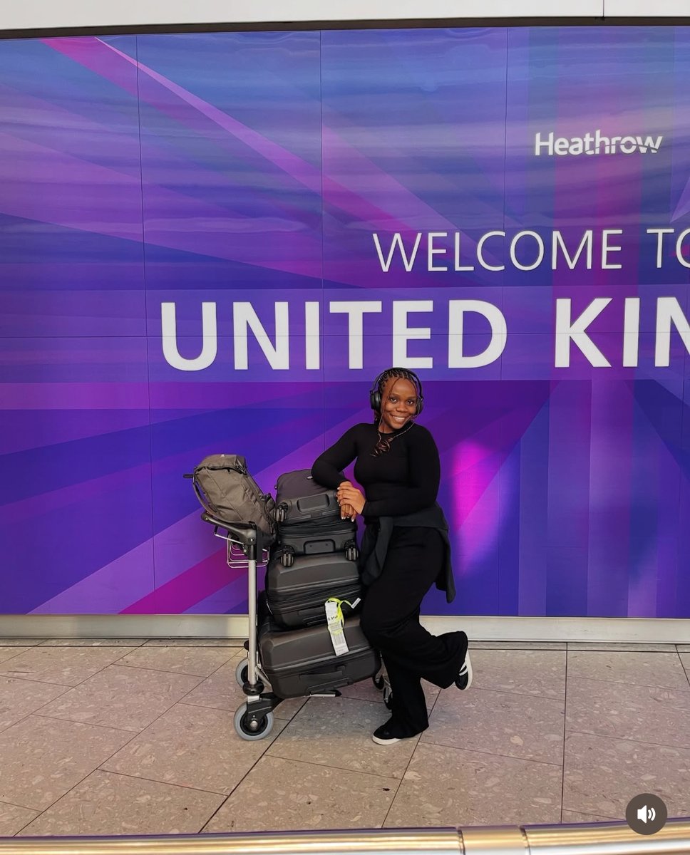 tech_queen's tweet image. MY 2025 Wrapped🌟
• I got endorsed by @TechNation for the UK Global Talent Visa🇬🇧
• I relocated to the UK from Nigeria, God gave me so much ease with moving and I got settled in 1 month.
• I turned 25 this year, and celebrated my silver in a huge way🌟
• I joined a new…