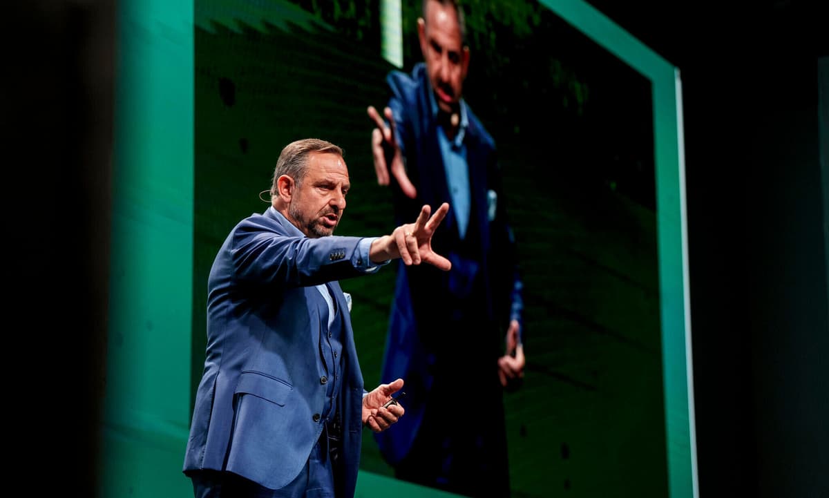 Jorgo Chatzimarkakis, CEO of Hydrogen Europe, spells out the implications of a recent flurry of European hydrogen policies. dlvr.it/TQ46cB #hydrogen #HydrogenNow #H2View