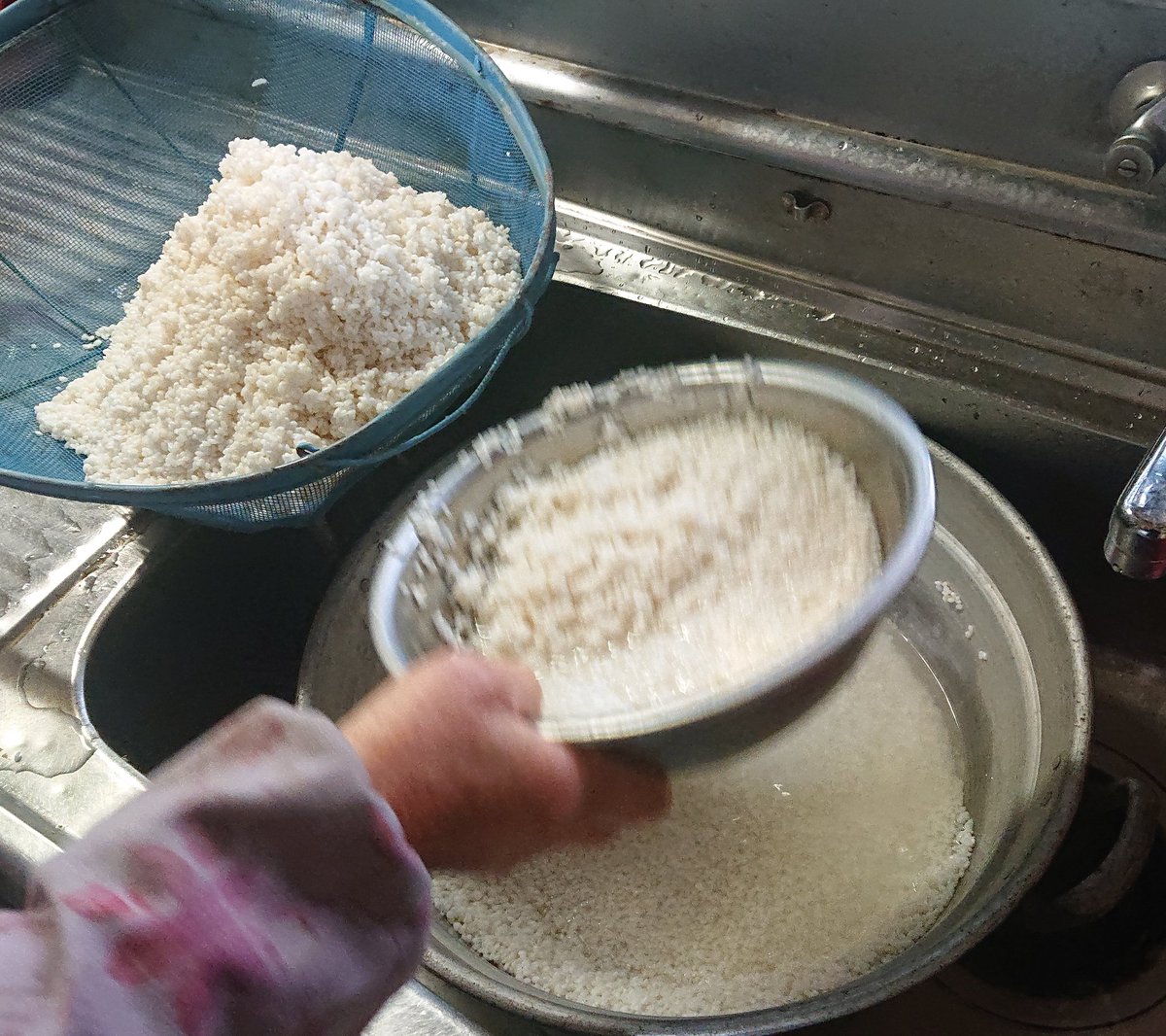 【終了】臼と杵　年末に餅つきはいかが？　今がチャンス！ 餅つき 我が家はあと何年 杵と臼で出来るのか…（なにしろこれ結構な