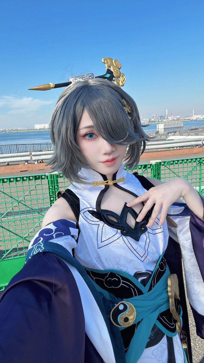 靴底取れて動けません😭
崩壊3rd 雲墨丹心 コスプレしてます！

東8ホール 外のコスプレエリアにいます
会いに来てくれたら嬉しいです