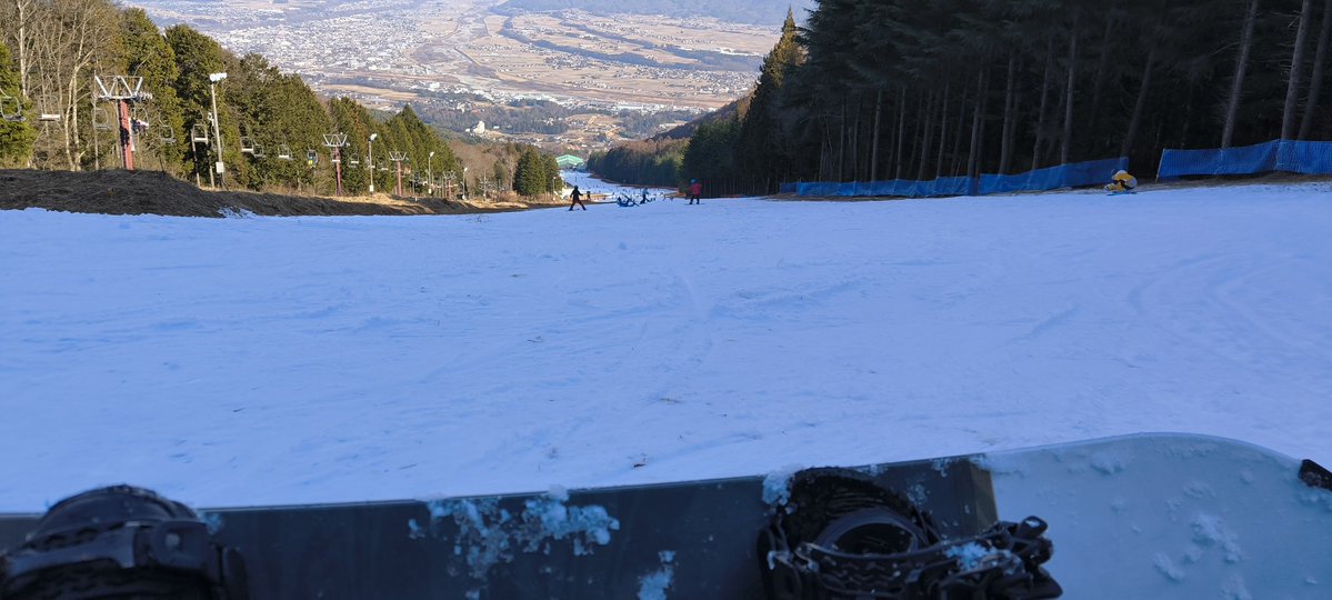 雪が少ない…泣