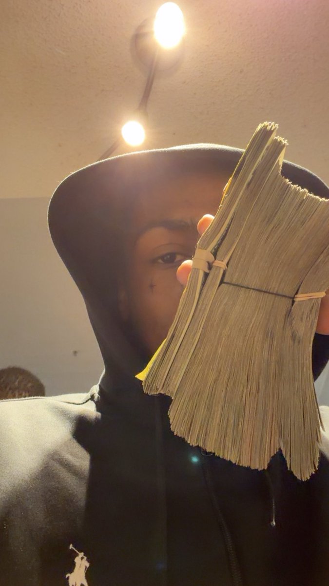 ReallyyRichhh's tweet photo. La brudda hungry tryna Eat ah Opp 🥷 4 Breakfast😴 https://t.co/eMMO2fHFt6