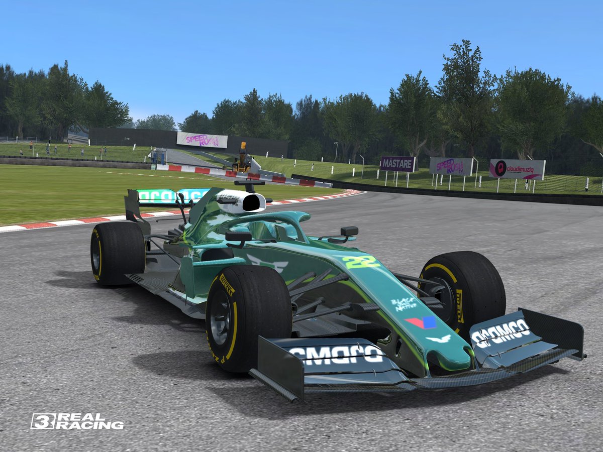 TSU22_llbechamp's tweet photo. Aston Martin
#realracing3 https://t.co/AkucAWpA3p