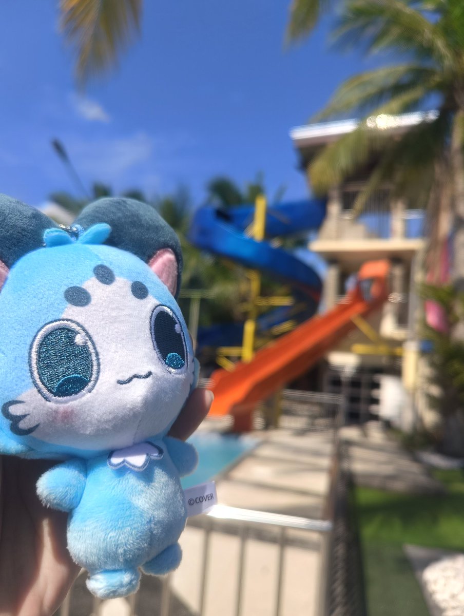 ButlerNewb's tweet image. Will Chattino survive the swim?
#CiaoRaora