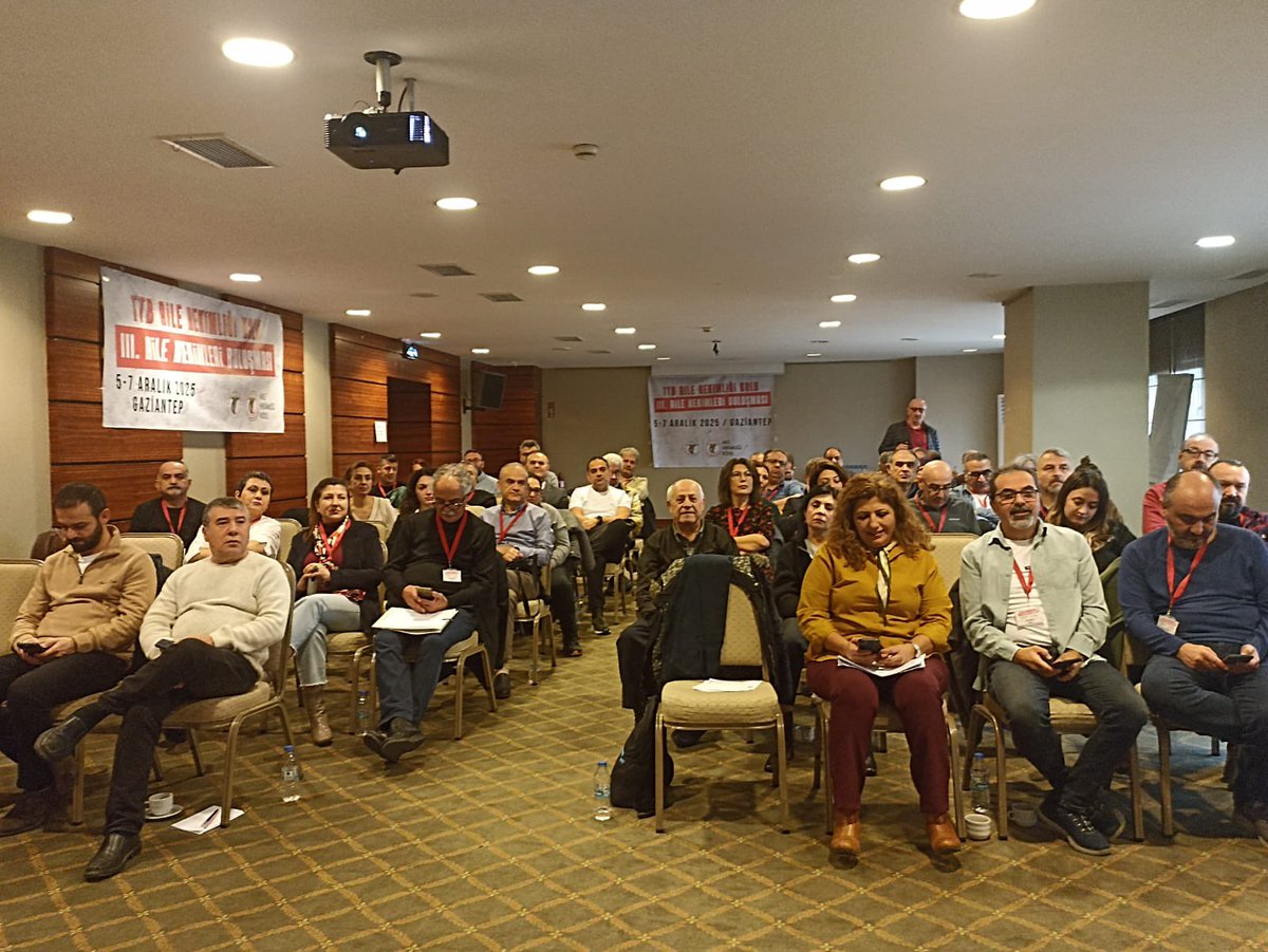 TTB AHEK, III. Aile Hekimleri Buluşması Sonuç Bildirgesi:

Pandemi
Deprem 
Dijitalleşme
Ticarileşme 

Toplumun Sağlık Hakkı ve Sağlık Çalışanlarının Hakları İçin Birlikte Mücadeleye Çağırıyoruz!

ttb.org.tr/685yl2u