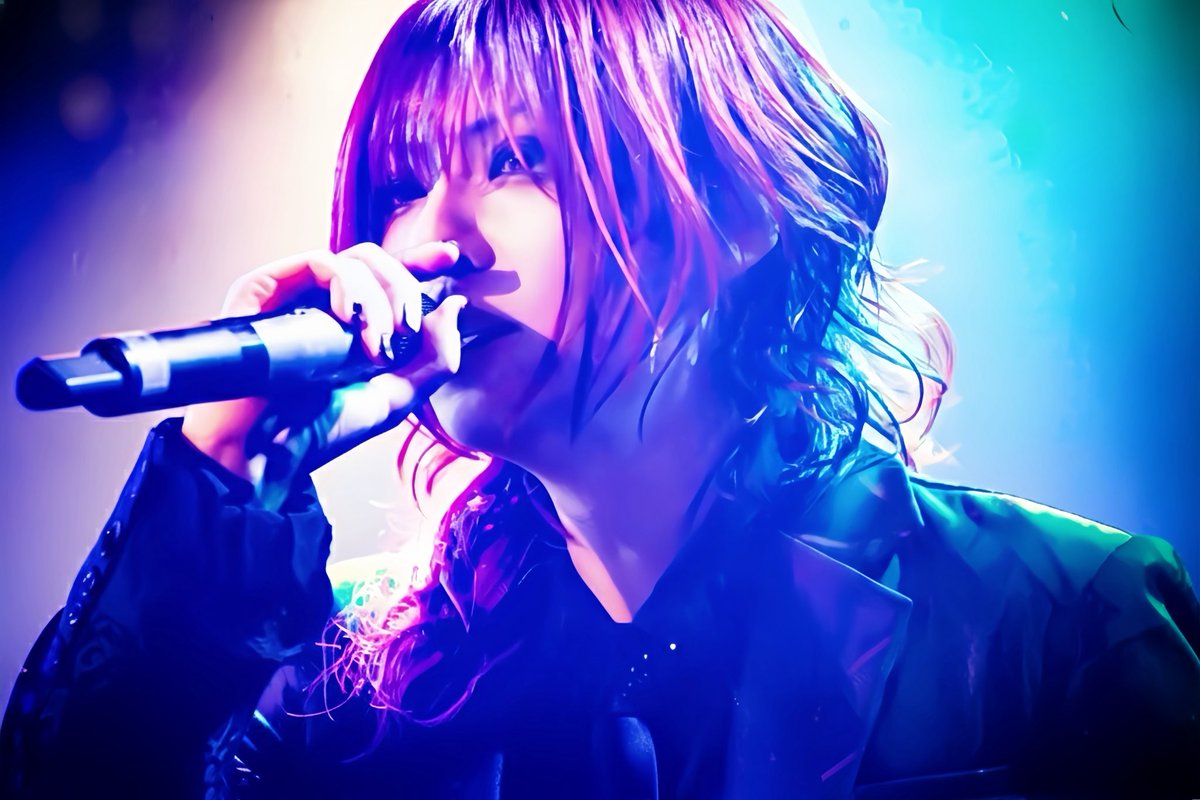 TomiKe📸✒️🍓🤪 tweet media