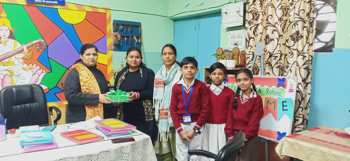 dietppnwb2's tweet image. Vidyanjali Activity : Health and Hygiene 
50 bars of soap  donated by volunteer Ms. Renu 

School: NPV, SECTOR 3A, ROHINI  
UDISE Code: 07010404506 
District:- NW B-II 

HoS:- Mrs. Rajni Sharma
VI:- Mrs. Sushma 
CRCC:- Mrs. Aarti Malhotra
#JoinVidyanjali 
#nep2020 
#healthcare