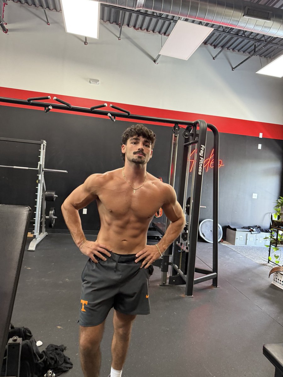 Logan Copperwheat tweet media