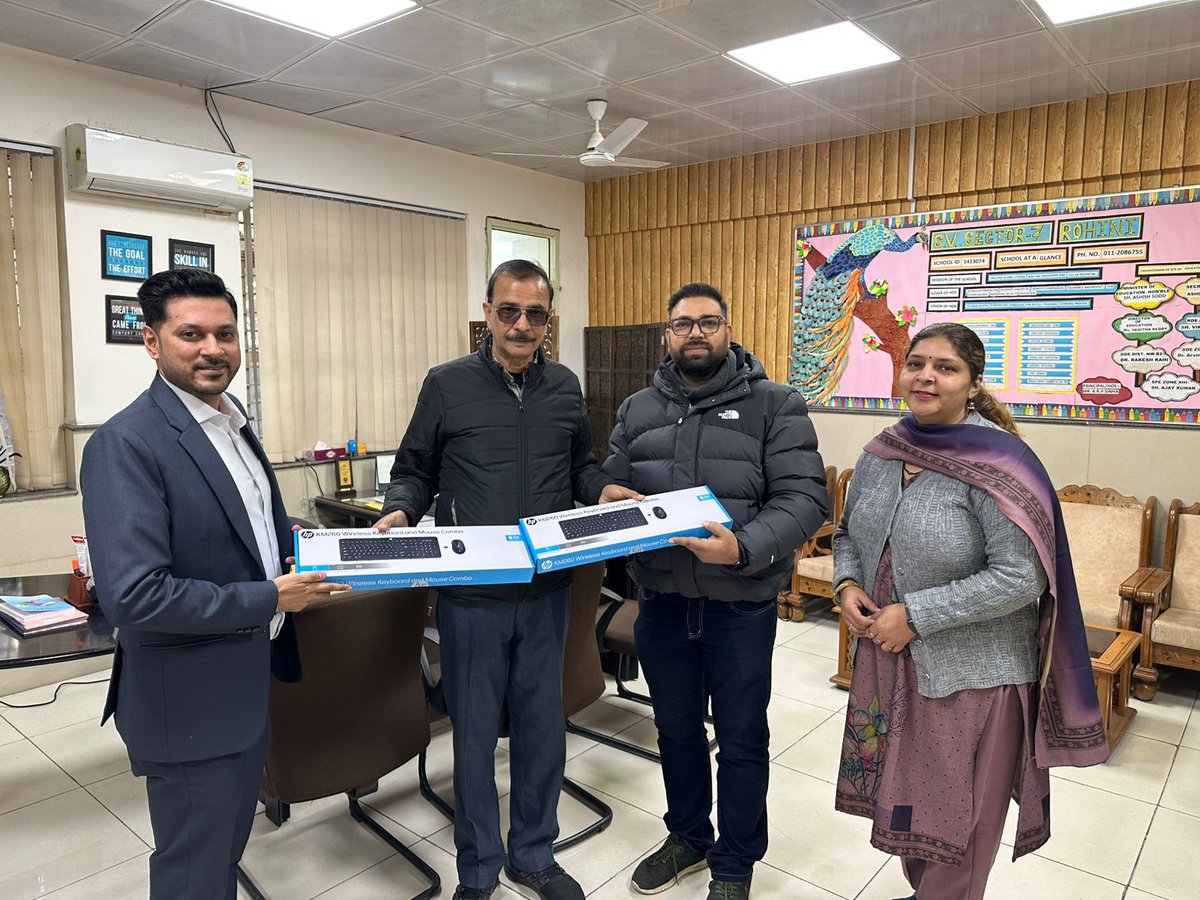 dietppnwb2's tweet image. #Vidyanjali Activity:- Digital Infrastructure
Donation of 2 sets of wireless keyboard and mouse.

SV, sec-7, Rohini
UDISE Code- 07010105201
District:-NW B-II 

HoS:- Mr. R.R.P Sinha
Vidyanjali incharge:- Mr. Sagar
CRCC:- Mrs. Aarti Malhotra
#JoinVidyanjali
