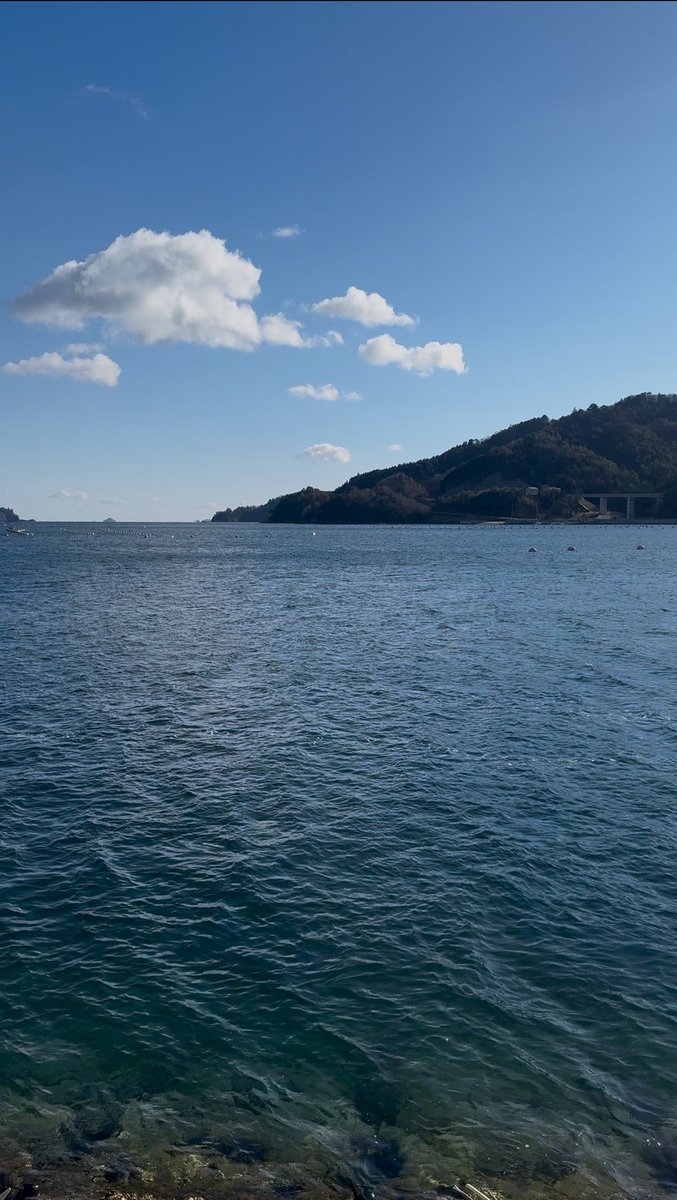 oukuramirai's tweet image. 遅ればせながら12/27「未来の芝浜」石巻ラ・ストラーダ公演、お世話になった皆様ありがとうございました！！

土地の記憶や力を感じる得難い時間になりました。勝五郎の目を通して、芝の浜から石巻の海を見たように思います。

また夏に、今度は「死神」でお会いしましょう！！