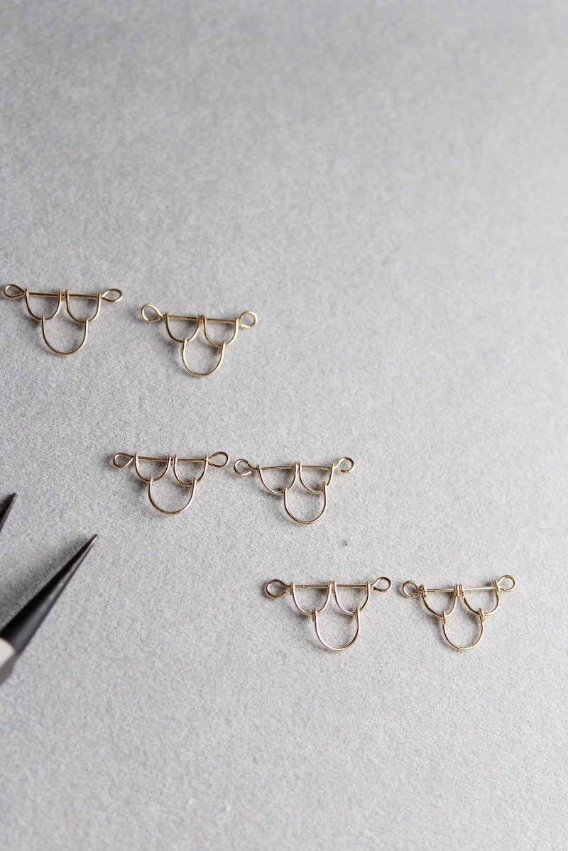 先程のワイヤーはこうなりました。 これも顔みたいね( ´ ▽ ` )