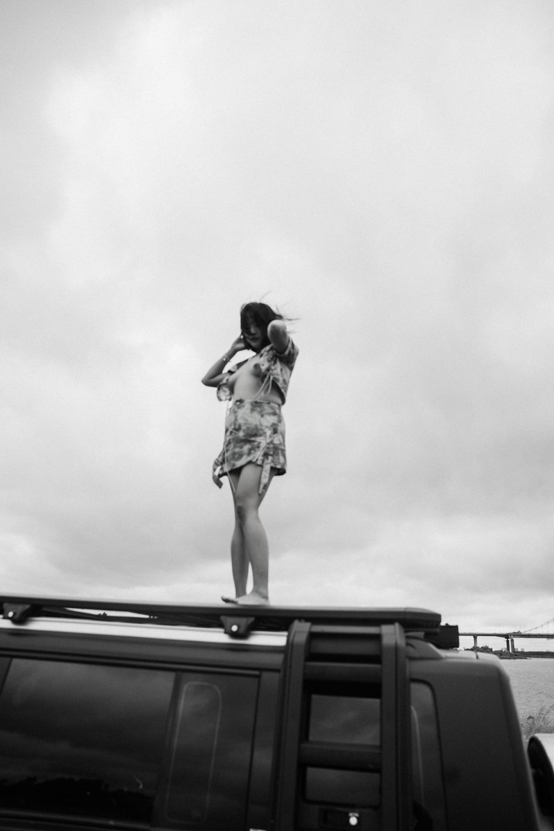 失眠的人连做噩梦的资格都没有

摄影：<a href="/smap992000/">伪文艺大叔</a>
推广：  <a href="/Fengsiyuan/">Mr.死因</a> <a href="/tbzt2024/">推波助臀（接投稿）</a> <a href="/wqganenshi_/">有稿投😁</a> <a href="/007share/">007𝕏🟡（转推版）</a>