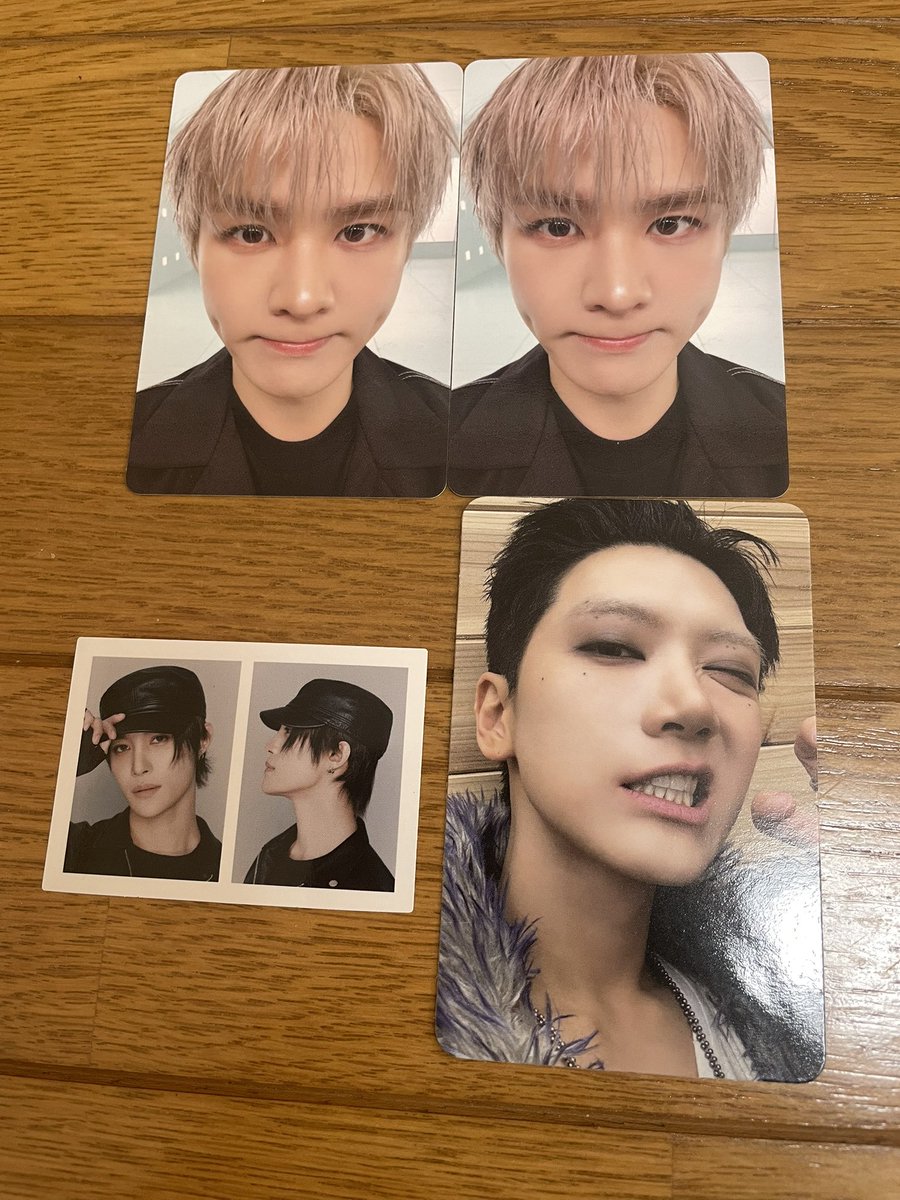 K2351510's tweet photo. WayV 威神V 白色定格 Eternal White
交換

【譲】
トレカ：クン テン
証明写真：ヤンヤン
　　
【求】
トレカ：テン、ヤンヤン
証明写真：テン
（画像2枚目参照）

郵送かもしくは
都内or SMT福岡1日目手渡し希望。

お気軽にお声がけください。 https://t.co/UWcKumudRG
