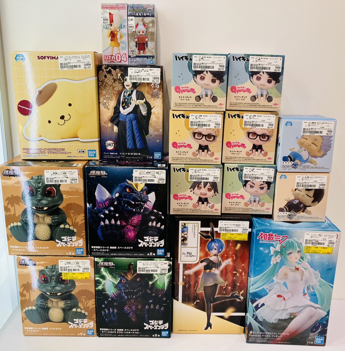 ハイキュー！！ 鬼滅の刃 ゴジラ ポムポムプリン 初音ミク リゼロ