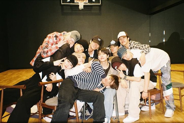 winterjcm's tweet image. i miss my family.