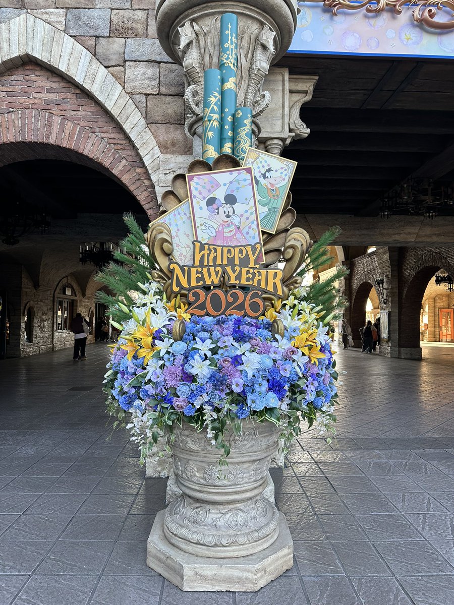 東京ディズニーシー エントランス門松2026🎍🐎🎍