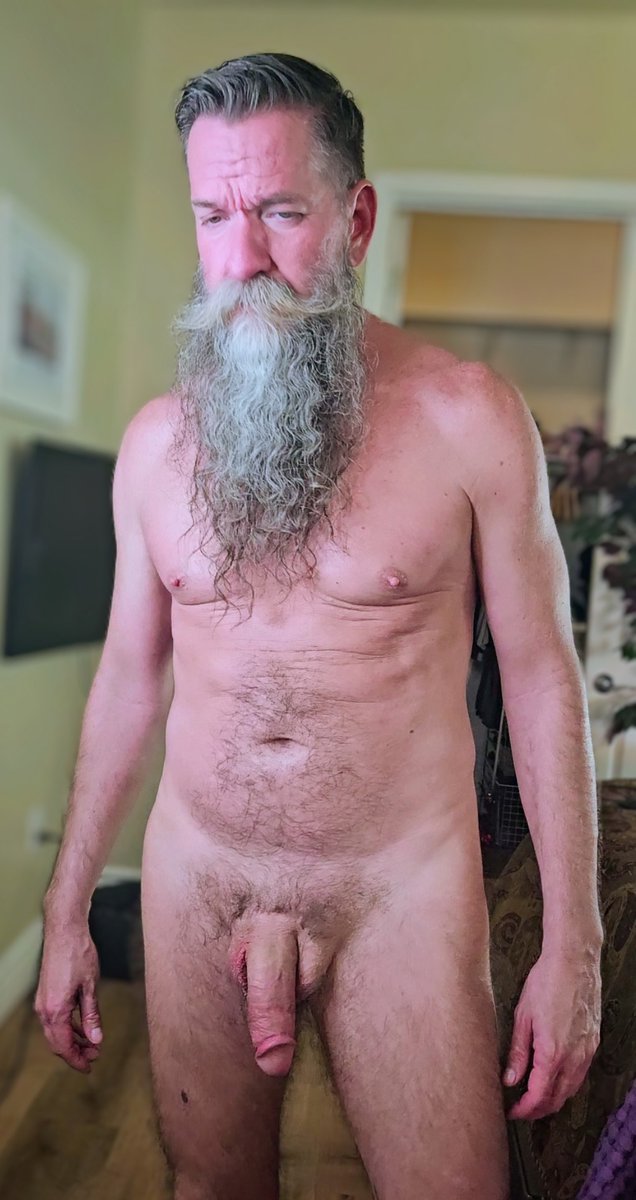 MrWhiskers2023's tweet photo. Rethinking the dick shave. https://t.co/KG9yDQS6vf