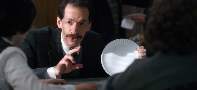 mrswamsbsgans's tweet image. they’re all trying and failing to reheat mr clark’s nachos