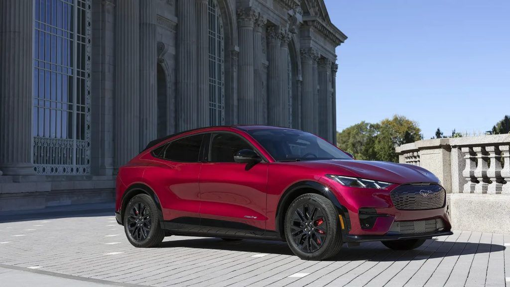 mahmadsohel's tweet photo. 5 Electric Cars With Strong Software vs 5 That Constantly Crash https://t.co/WWOv3zkr3F #electriccars #reliablesoftware https://t.co/H9IC9eikAK