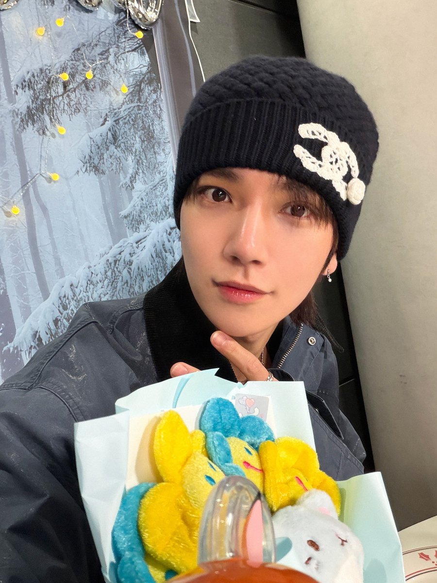 Joshua tweet media