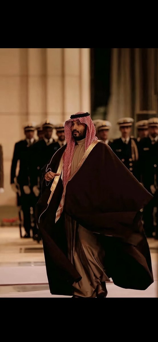 اضــرب  بيمنى  مـا  تكل  ولا تهـاب
واطمس وجيه الغدر في كل اتجاه