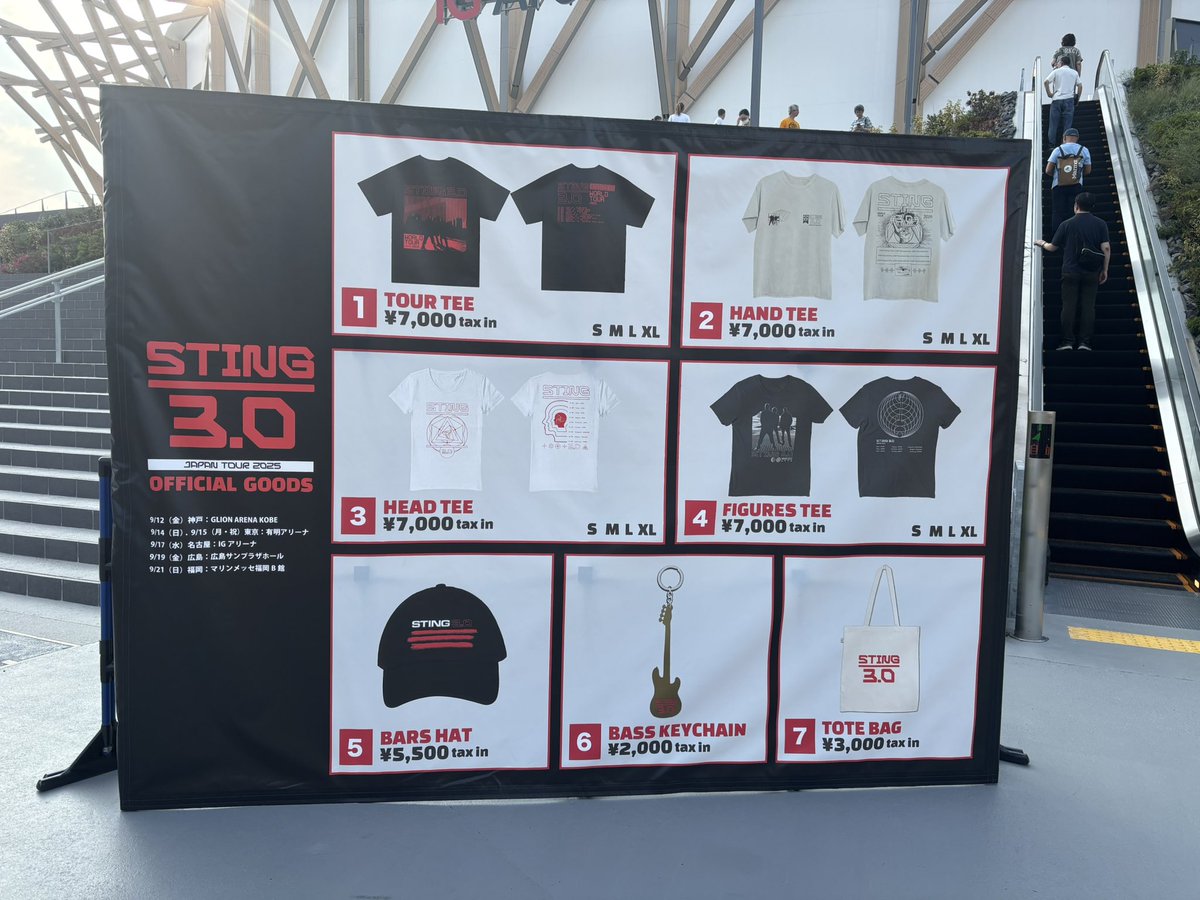 abbey015's tweet image. そしてsting！！
74歳なのに声もでてとってもかっこいいライブでした！年齢層も今までいったライブの中で高くそれも感じさせない観客たちの盛り上がり！何歳になっても好きなものは好きっていう気持ちは大切だと感じたライブでした✨