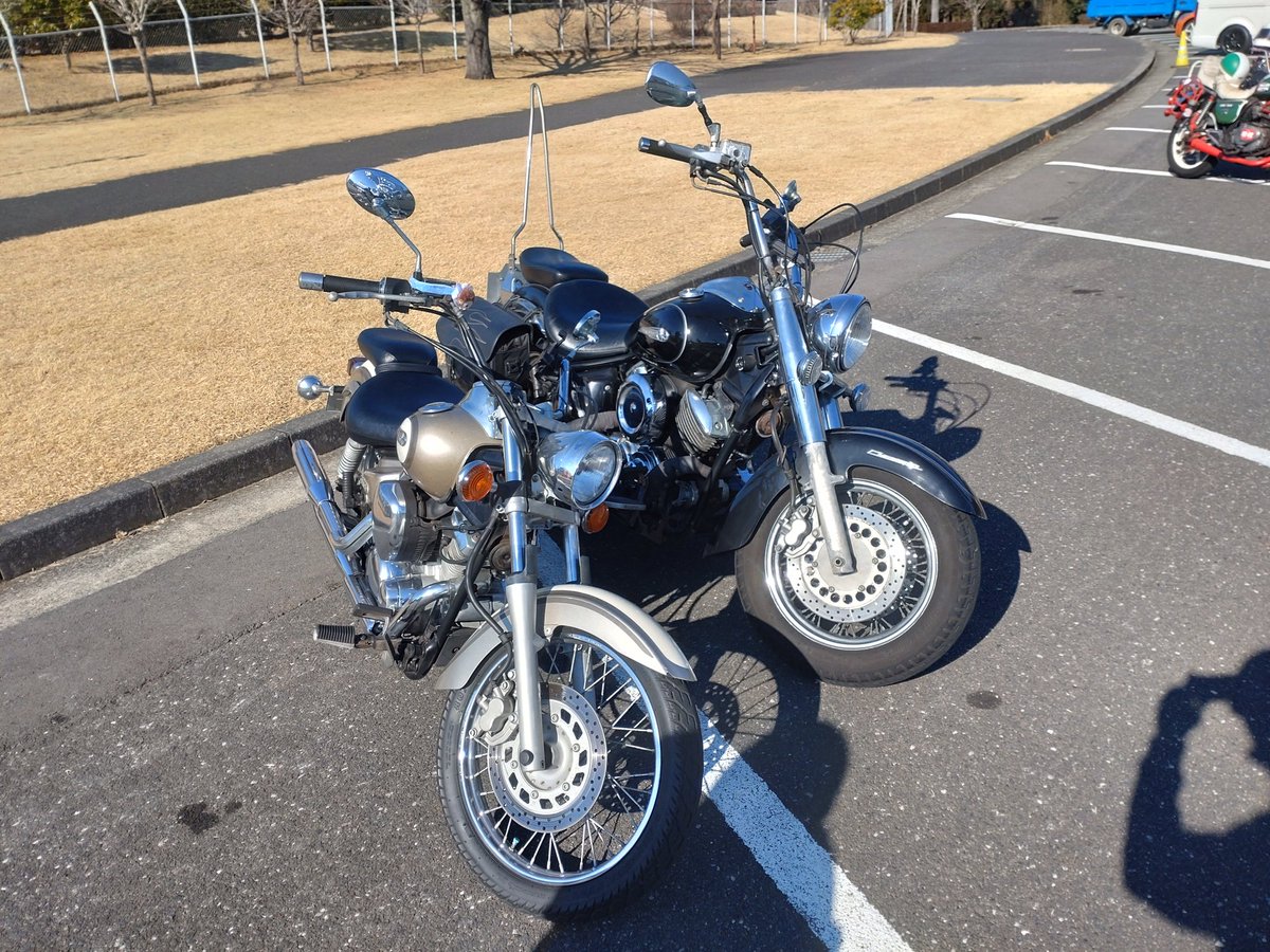dsc11esquire's tweet photo. おそらく走り納めのツーリングは牛久大仏へ🏍️
蕎麦とカツ丼のセットって、何処で食べても安定の旨さ😋
今日はポカポカ陽気で走りやすい🤗 https://t.co/jsh5z9DpXZ
