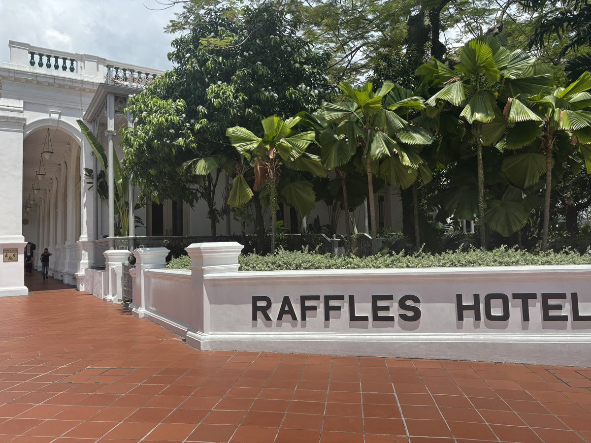 abbey015's tweet image. 10月は初海外のSingapore🇸🇬へ。
今思い返すと本当行けてよかったなと思う。
これからも海外へ飛び立ちたい。
夢を持ちたいと思ったね。
でもシンガポールは暑かったね😅😅