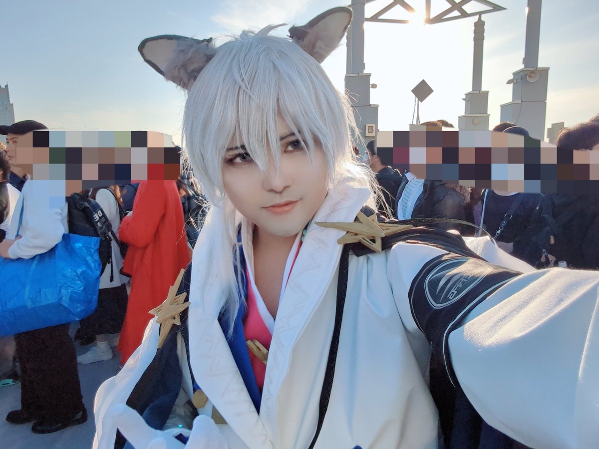 やっと自撮り上げれる…！ 今日はコミケでアークナイツの凛御シルバー