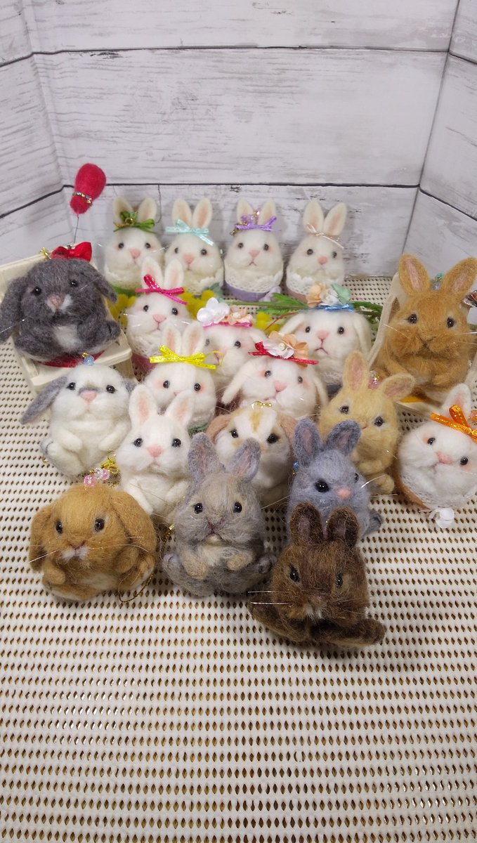 #2025年の作品と共に感謝を伝えよう 
～うさぎ🐰愛を形にして💓～
今年も素敵なご縁・ご覧頂き沢山のいいね・コメントありがとうございます🥰
大変嬉しく励みになっています✴
来年もどうぞ宜しくお願い致します🙇
👨👩🐰皆様よいお年をお迎え下さい🎍