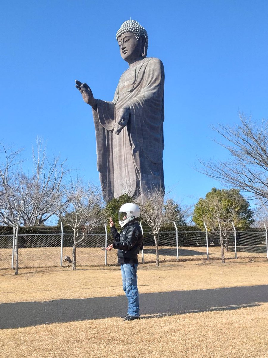 mgAlCZ28uF6XGOK's tweet photo. ツーリングから帰宅😊
ドラスタ25では初の牛久大仏🏍️昼ごはんは近くのご飯屋でうどんと湯葉🤤美味かった https://t.co/0I5rhkelKv