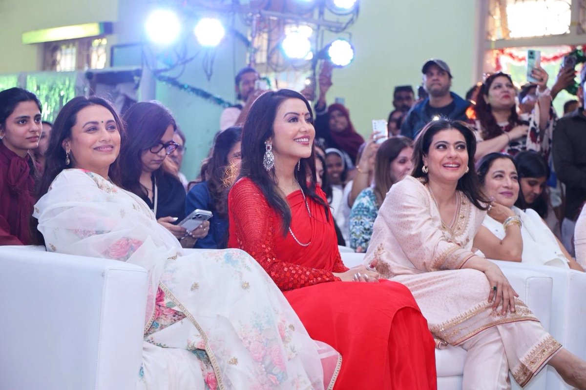 Amruta Fadnavis FC tweet media