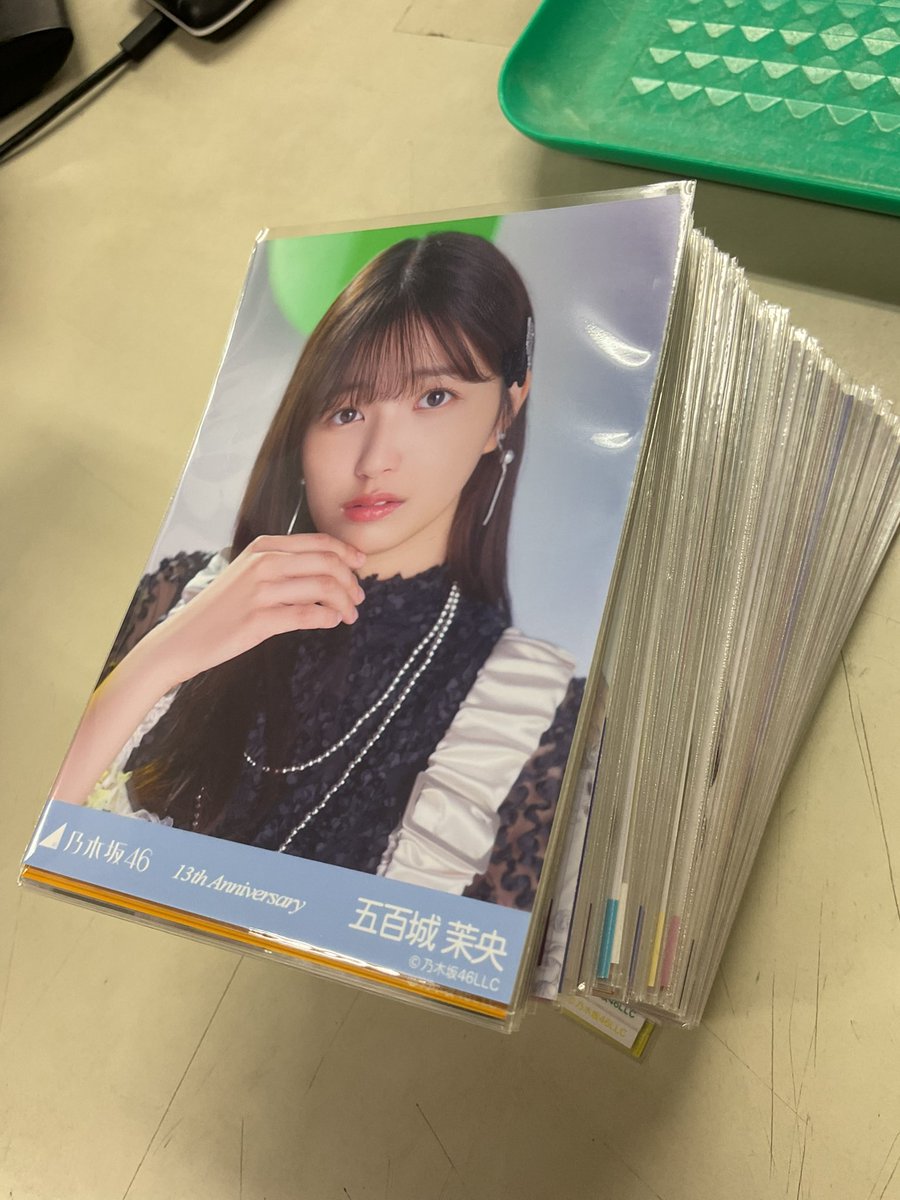 乃木坂46 生写真 バラ売り G9ZZrphaYAALsrH.jpg?format=jpg