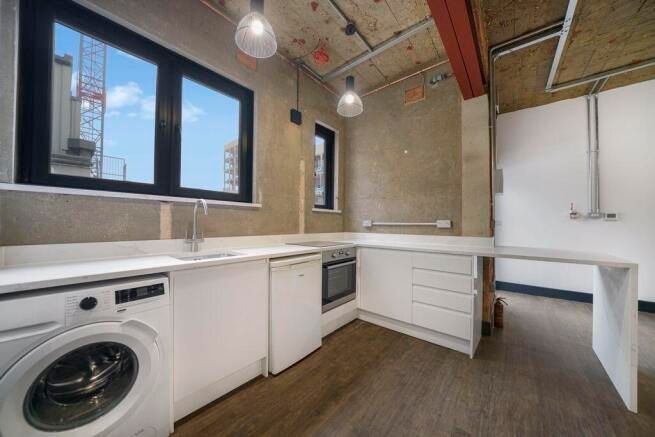 LookProperty's tweet image. TO LET 🏡

White Post Lane, Hackney 📍

£2,000pcm 💷

- Exposed Brick decor
- Newly Refurbished
- Air Conditioning
- New Kitchen &amp;amp; Shower Room

rightmove.co.uk/properties/168…