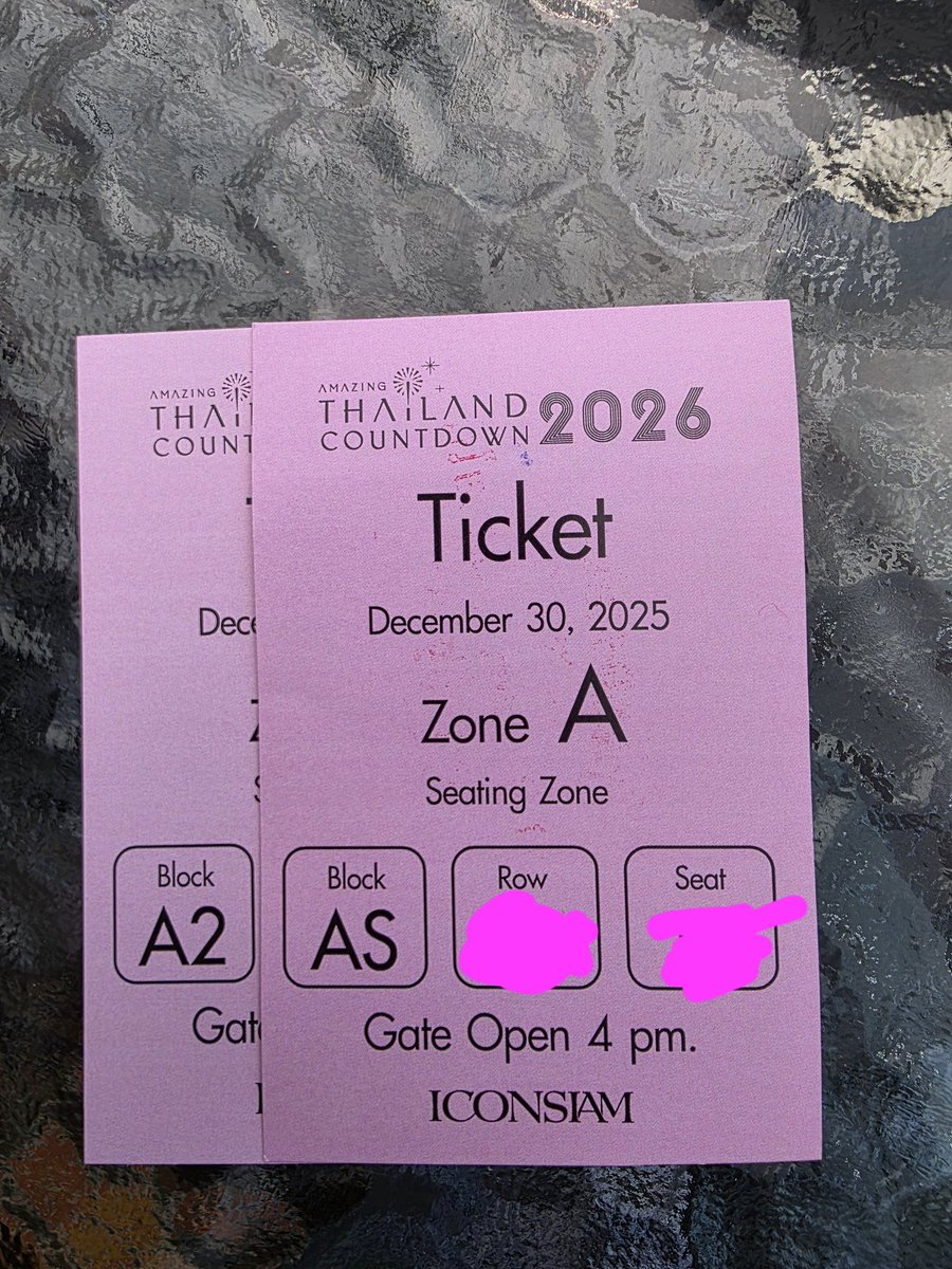 มีบัตรวันนี้ Zone A = 1 ใบ 
โซน AS = 1 ใบ

#CountdownatICONSIAM #AmazingThailandCountdown2026 #เคานต์ดาวน์ที่ไอคอนสยาม