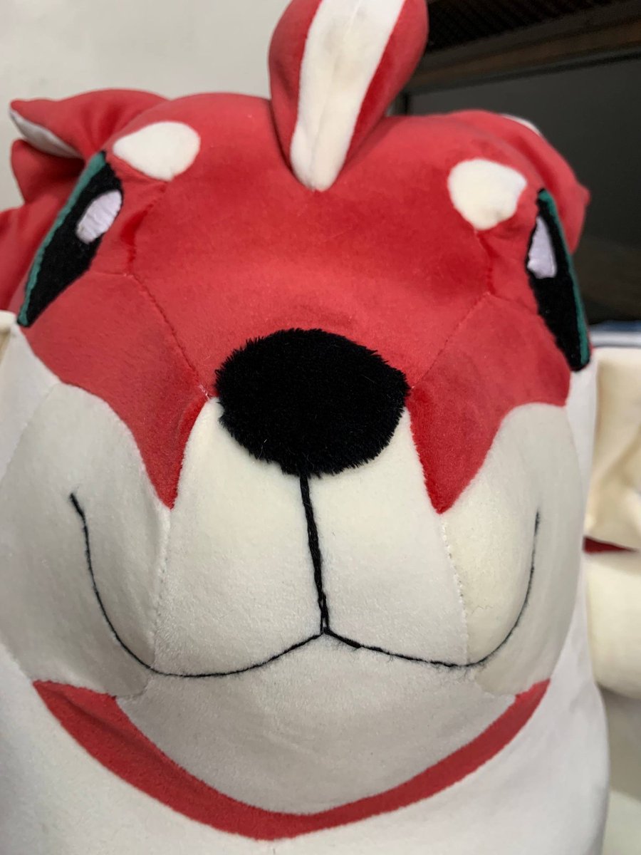 Philippines fursuit maker with moving Jaws! tweet media