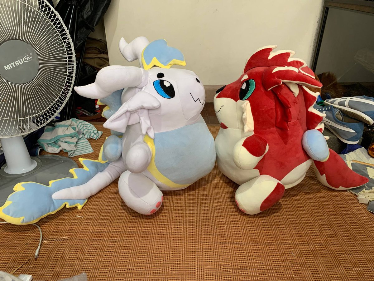 Philippines fursuit maker with moving Jaws! tweet media