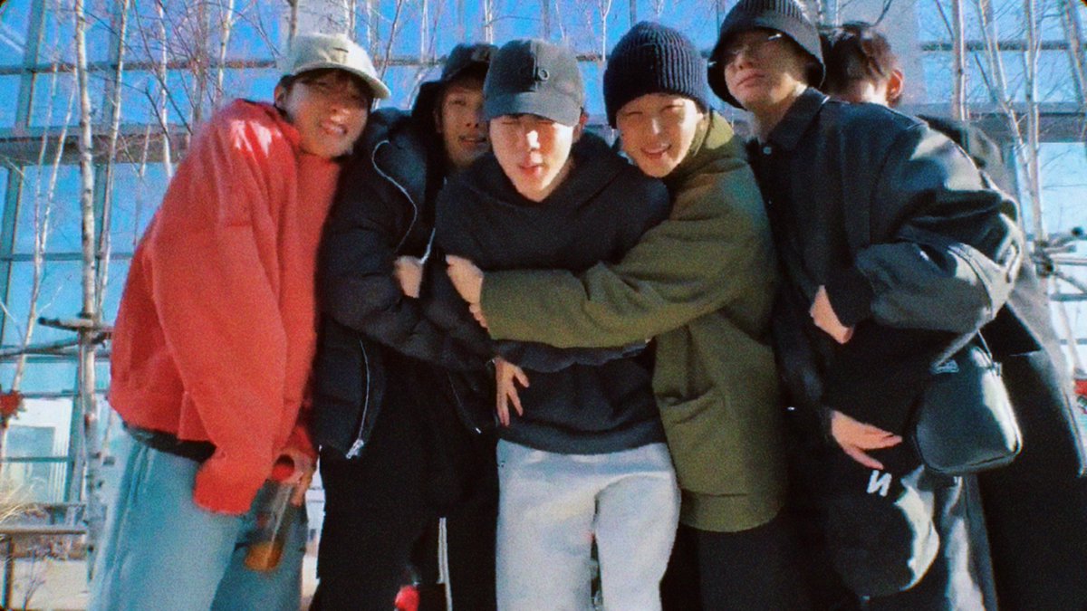 adoremykoo's tweet image. 