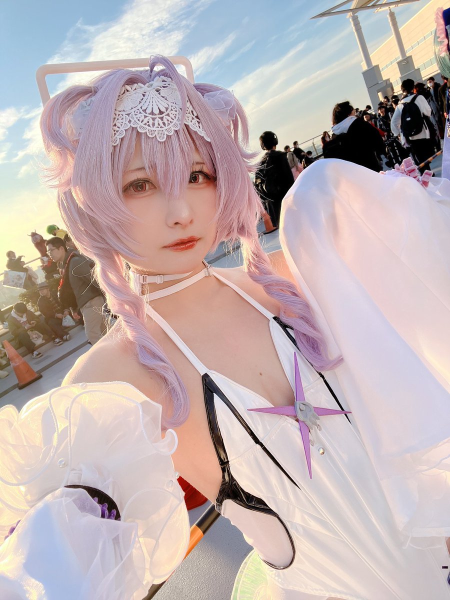 lovemomosweet's tweet image. 準備OK！屋上だよ！屋3🪼

#NIKKE