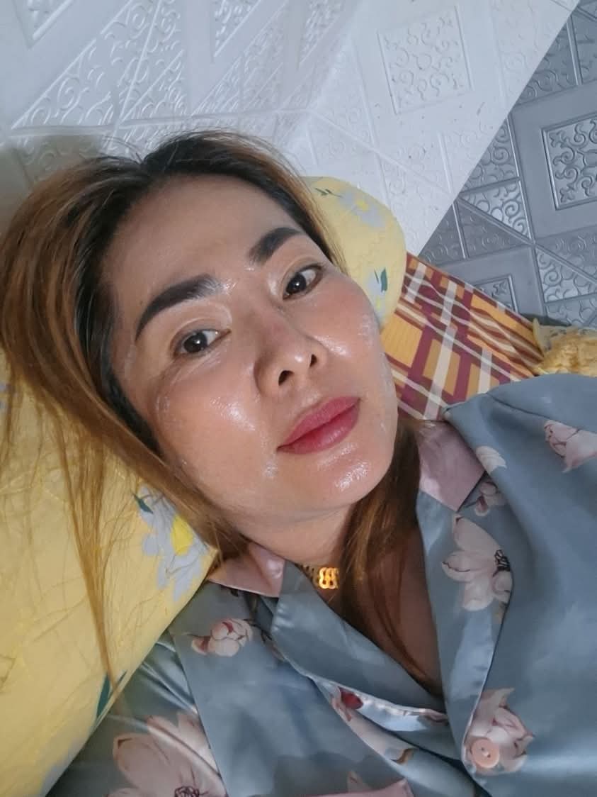 Huỳnh Như tweet media