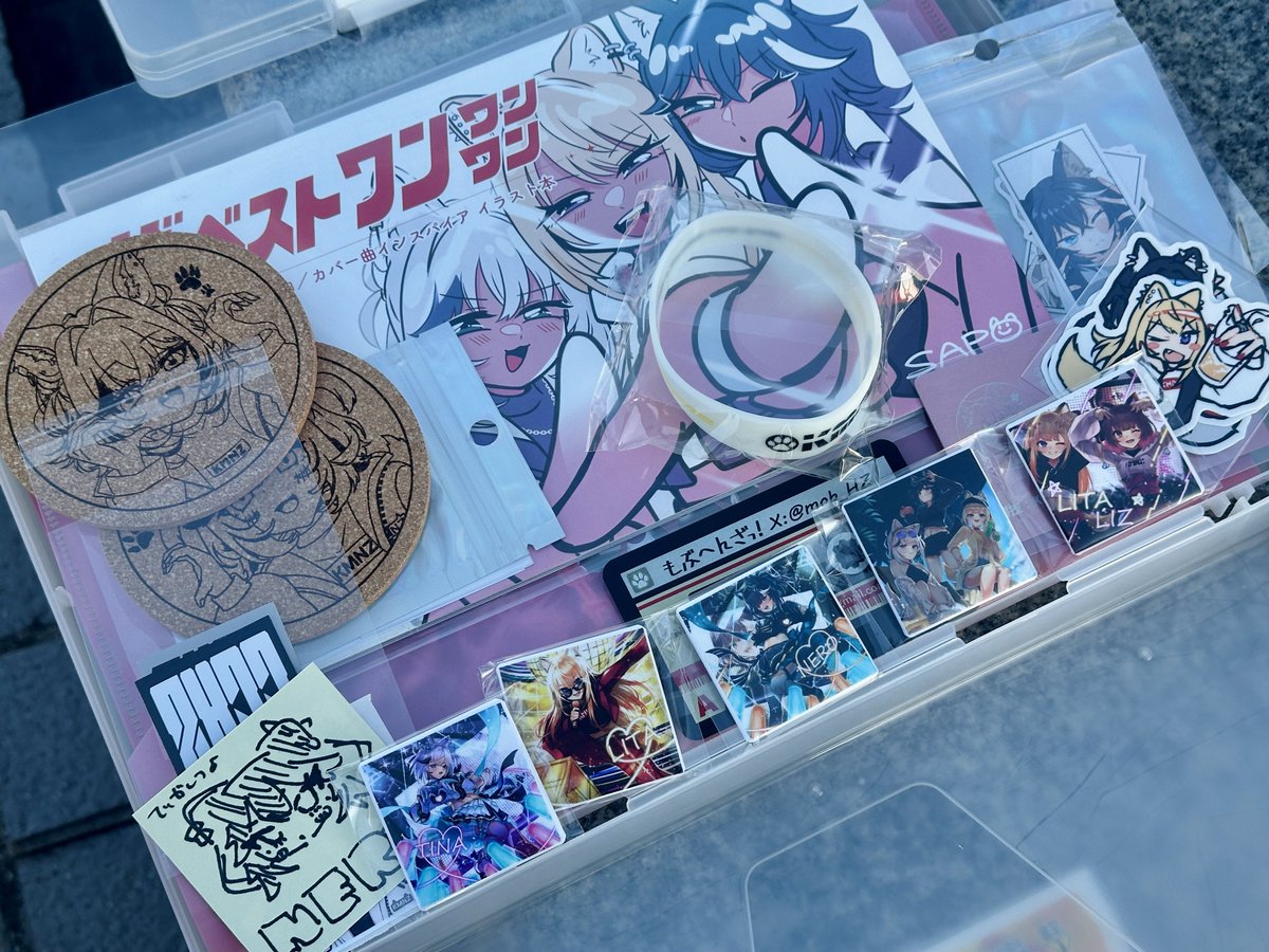 KMNZグッズ(主にステッカー)目当てにコミケ行ってきた🙌 午後入場だっ