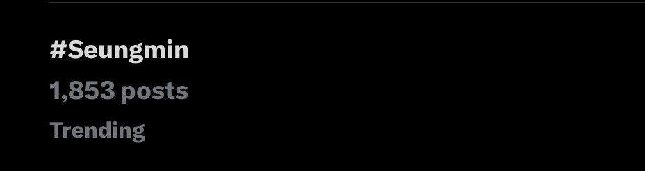 0922NATION's tweet image. [📈— 251230]

Due to the pre-recording of his special stage and his amazing generosity, #Seungmin trending with 1800 posts! Keep showing love to our singer ❤️

ROCKING WITH SEUNGMIN
#Seungmin_MBC_ROCKSTAR
#Seungmin #승민