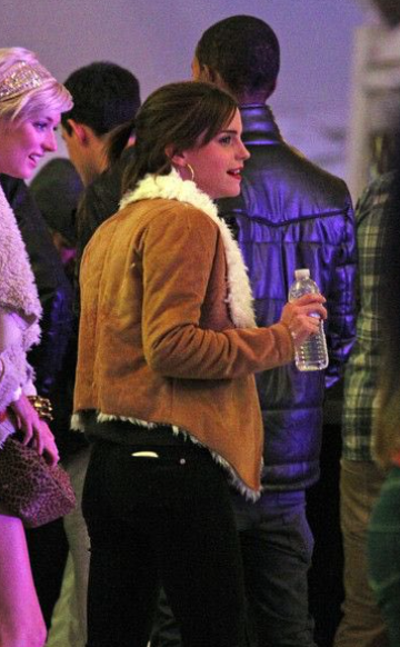 mawsrat's tweet image. Lady Em

#WeMissandLoveYouLadyEm