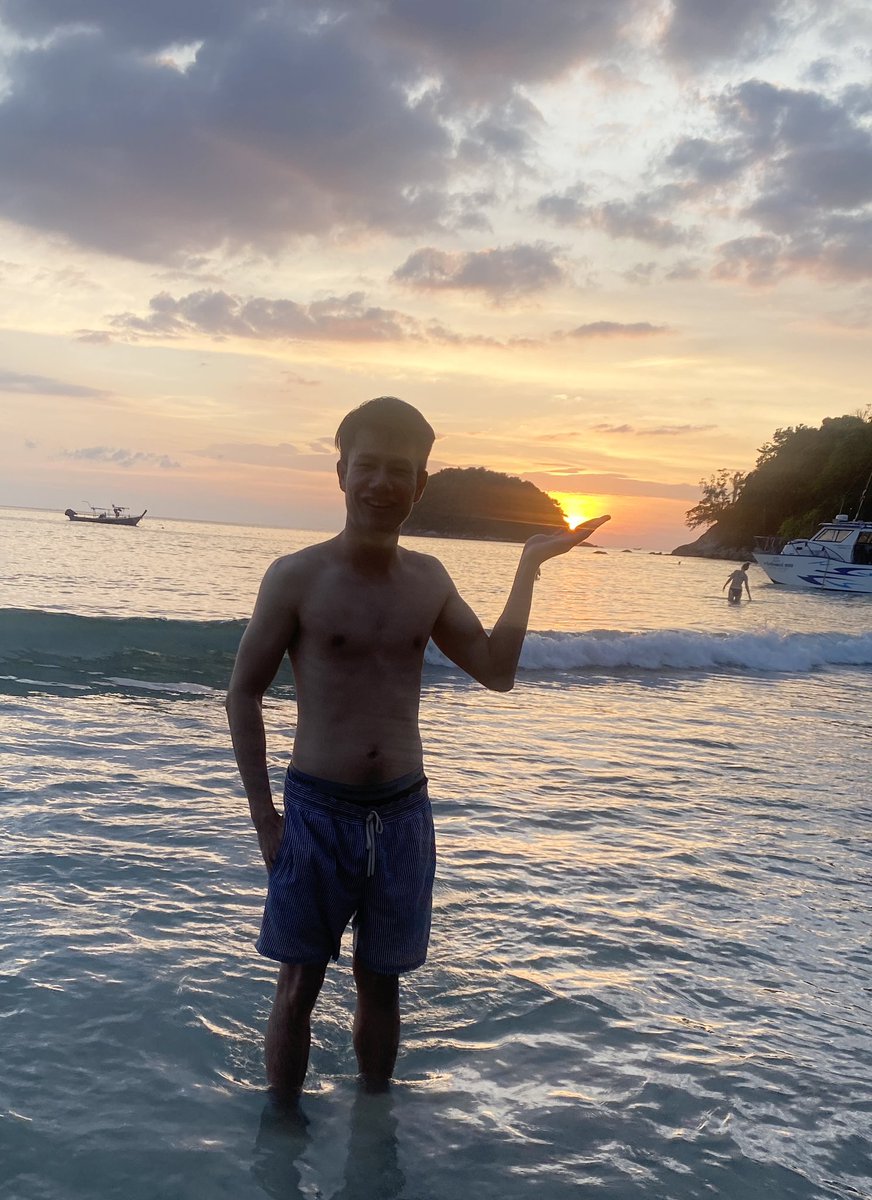 Catch the sun while you can before they block it out #sun #sunworship