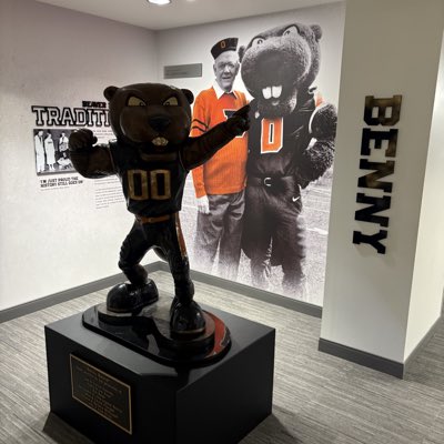 Ben Larson tweet media