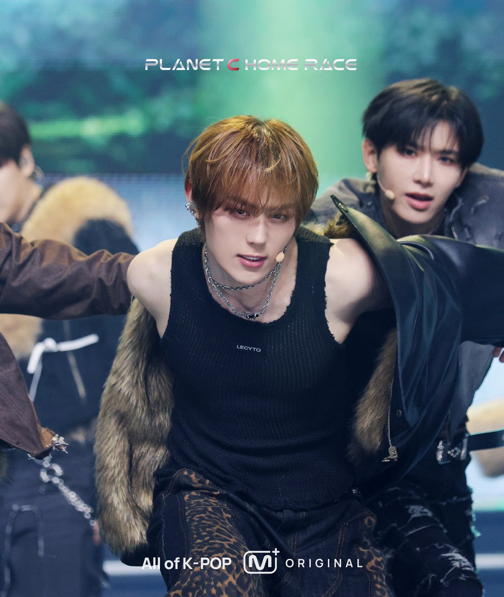 boys2planet_c's tweet image. [4회 비하인드 포토 #2📷] 응원으로 이어진 오늘, 다시 한 번 감사합니다 🌱
 
[Ep.4 Behind Photos #2📷] A day carried by your support—thank you once again 🌱

𝐏𝐋𝐀𝐍𝐄𝐓 𝐂 : 𝐇𝐎𝐌𝐄 𝐑𝐀𝐂𝐄  

Mnet Plus 🔗 mnetplus.onelink.me/TRa8/d9rom8k4 

#MnetPlus #엠넷플러스 #MnetPlus_ORIGINAL…